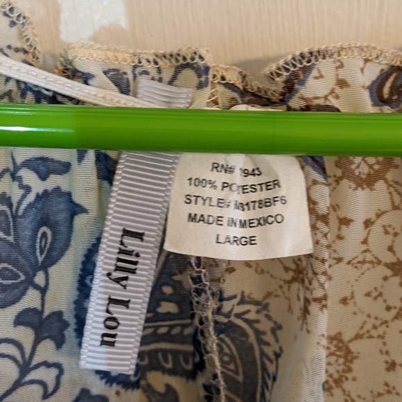 🌲Women's Scoop neck Sheer Size L - Picture 5 of 7